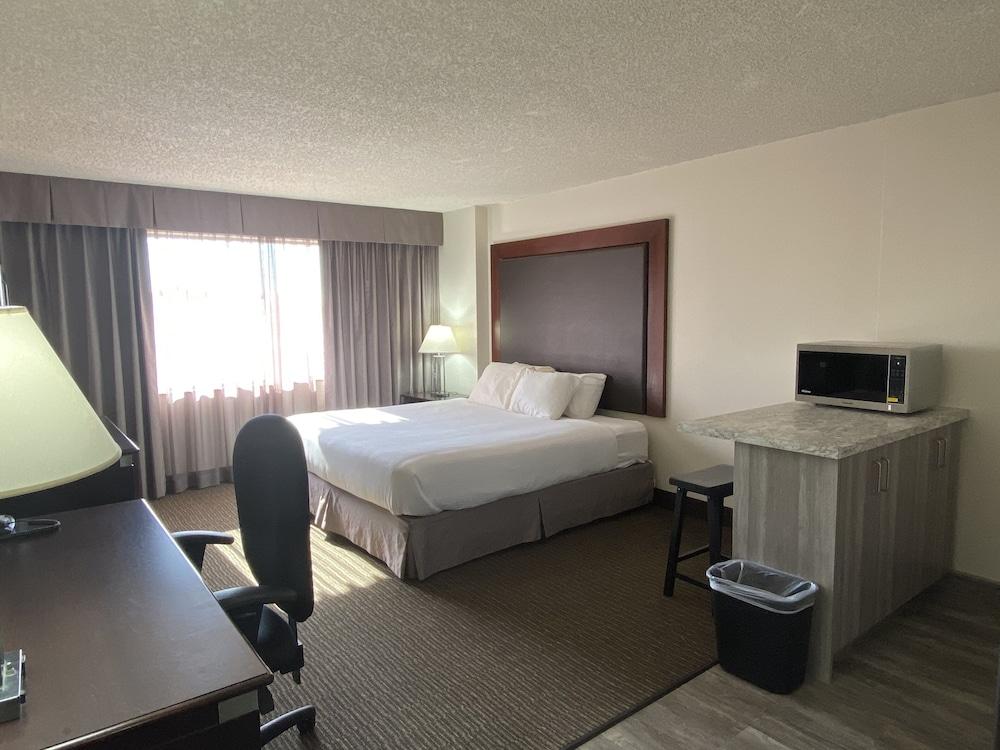 Medicine Hat Lodge, Trademark Collection By Wyndham Exteriér fotografie
