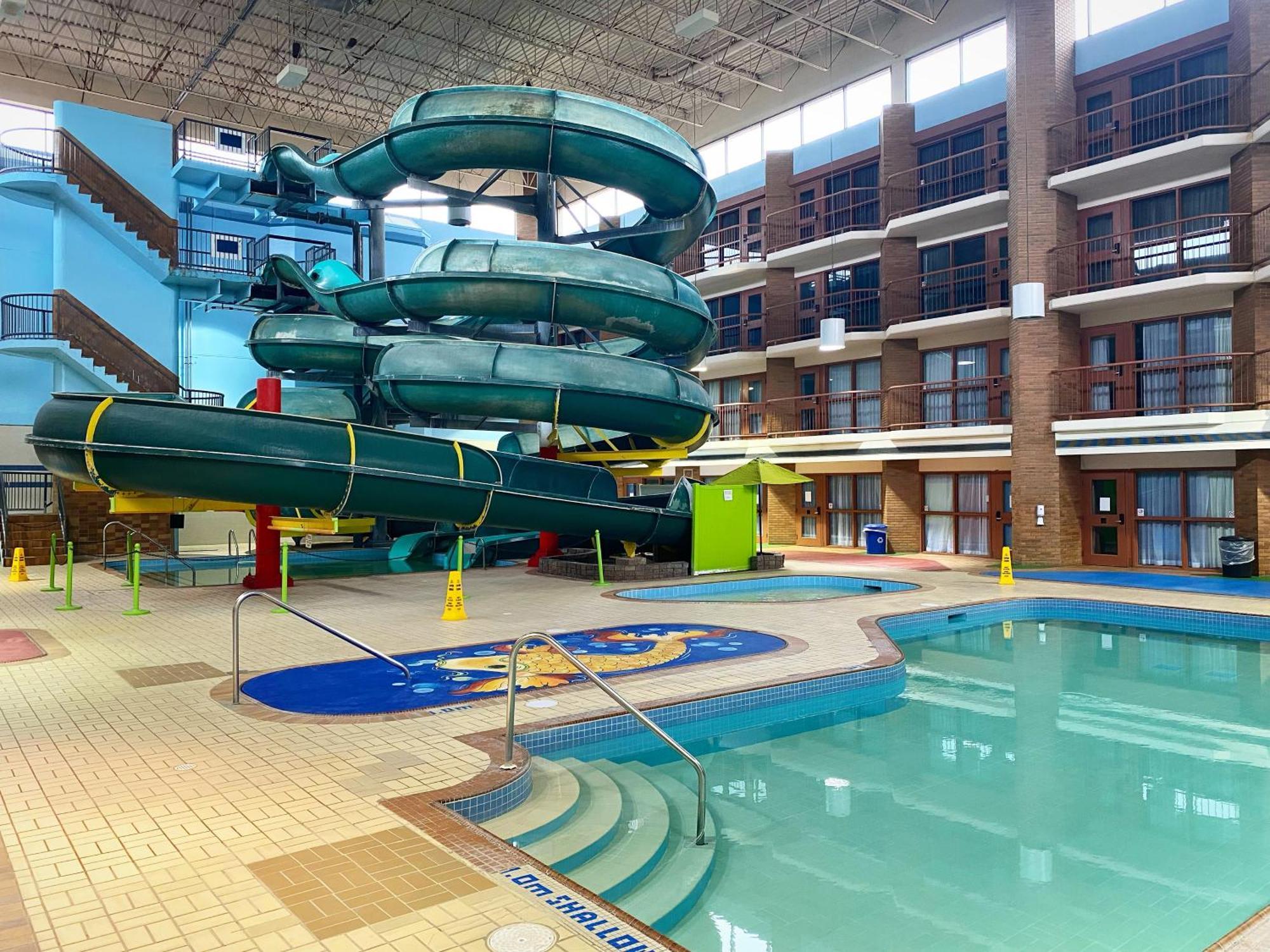 Medicine Hat Lodge, Trademark Collection By Wyndham Exteriér fotografie