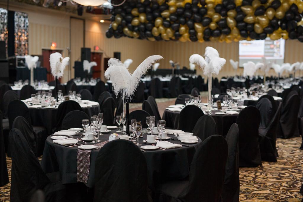 Medicine Hat Lodge, Trademark Collection By Wyndham Exteriér fotografie