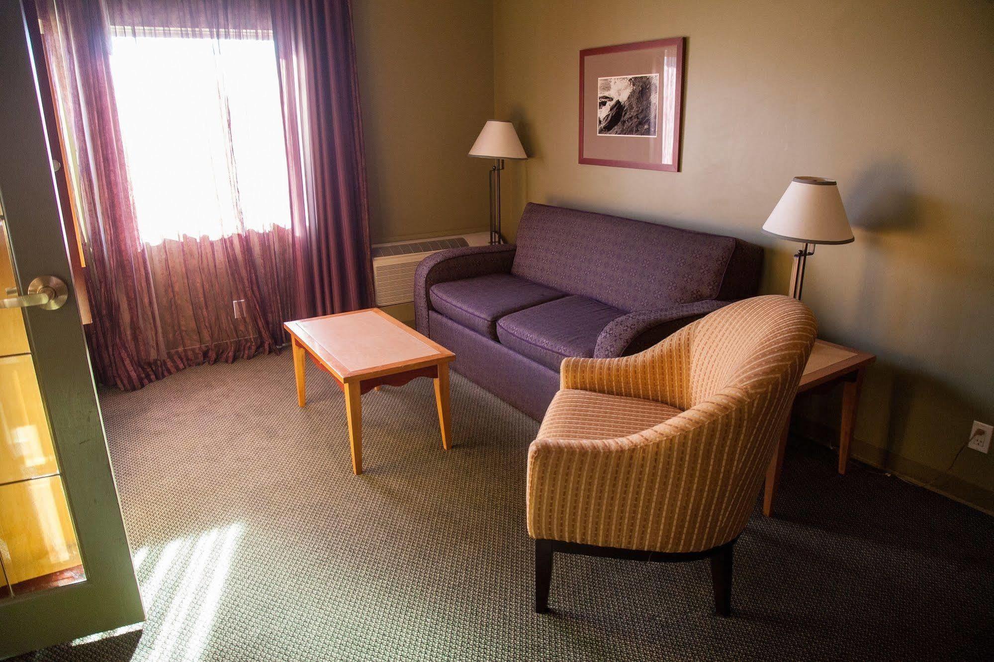 Medicine Hat Lodge, Trademark Collection By Wyndham Exteriér fotografie